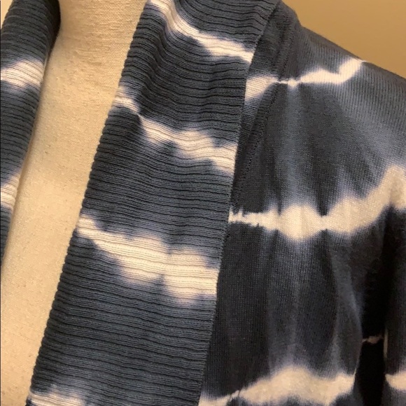 Chelsea and Theodore Long Tie Dyed Cardigan - Picture 7 of 13